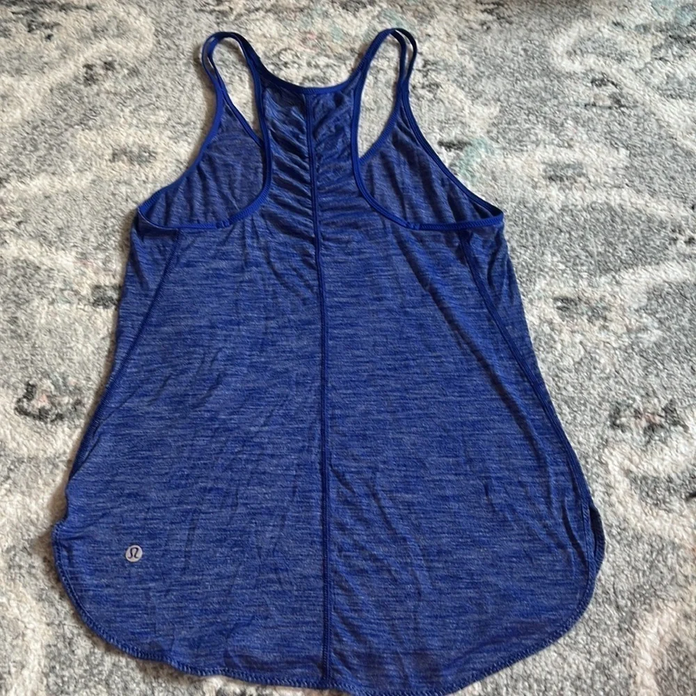 Lululemon tank top